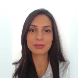 photo de Alia Lacheheb, membre de l’équipe de management à Meaux