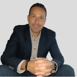 photo de Gokhan Kaya, membre de l’équipe de management à Dijon